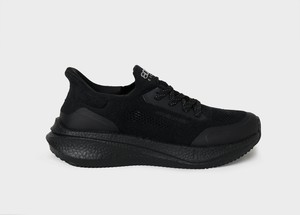 Runners for Women in Full Black from 8000kicks