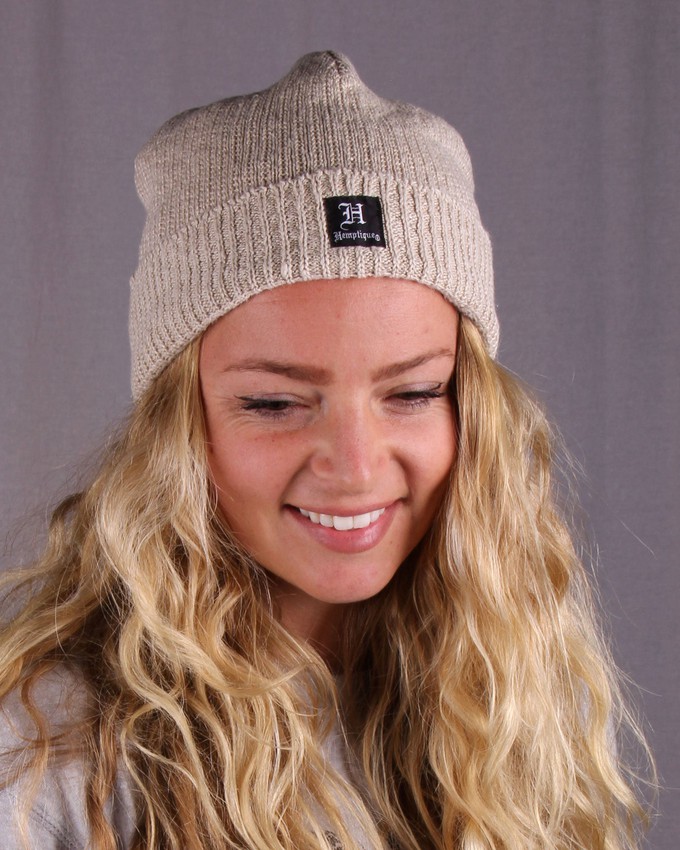 Hemp Beanies Short from 8000kicks