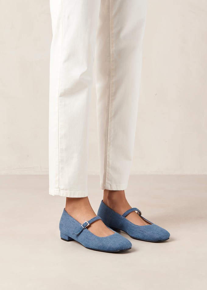 Por Do Sol Denim Blue Denim Ballet Flats from Alohas