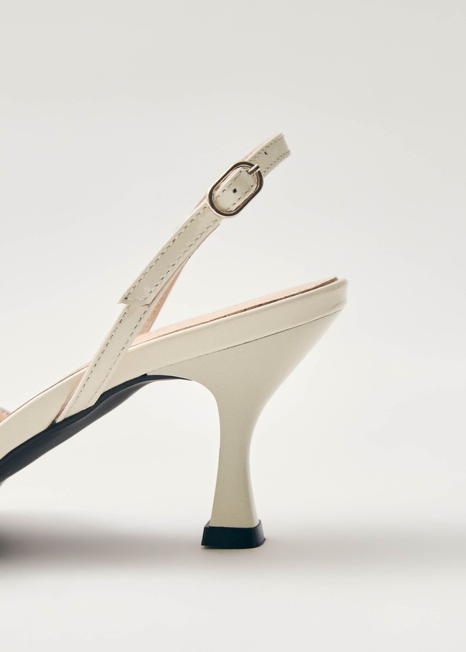 Joelle Onix Cream Leather Pumps from Alohas