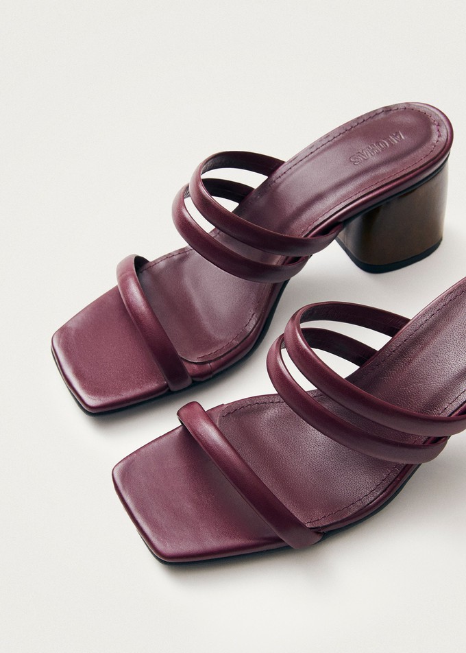 Indiana Bare Burgundy Leather Sandals from Alohas