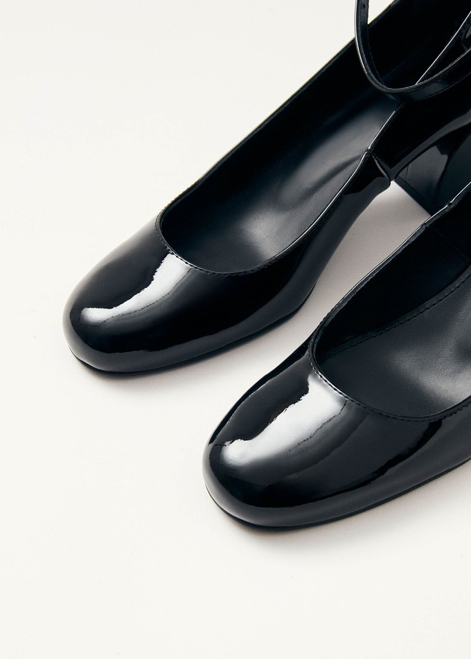 Antoine Onix Black Leather Pumps from Alohas