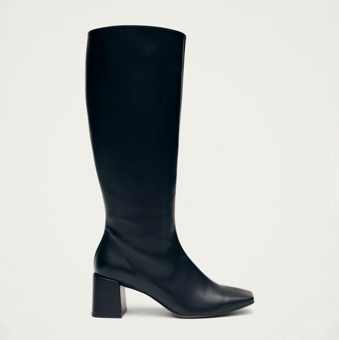 Chalk Black Vegan Leather Boots from Alohas