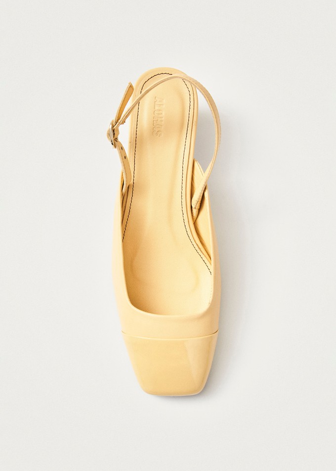 Lindy Bliss Vanilla Leather Pumps from Alohas