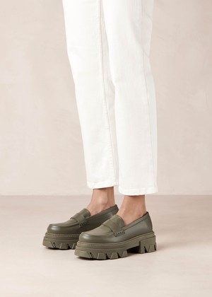 Trailblazer Green Leather Loafers from Alohas