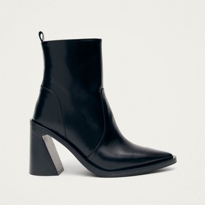 Haylo Black Leather Ankle Boots from Alohas