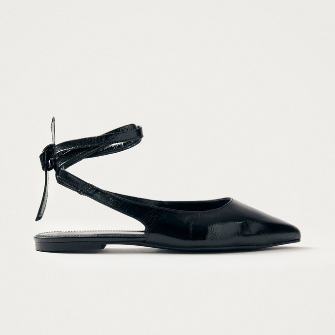 Ribbon Onix Black Leather Ballet Flats from Alohas