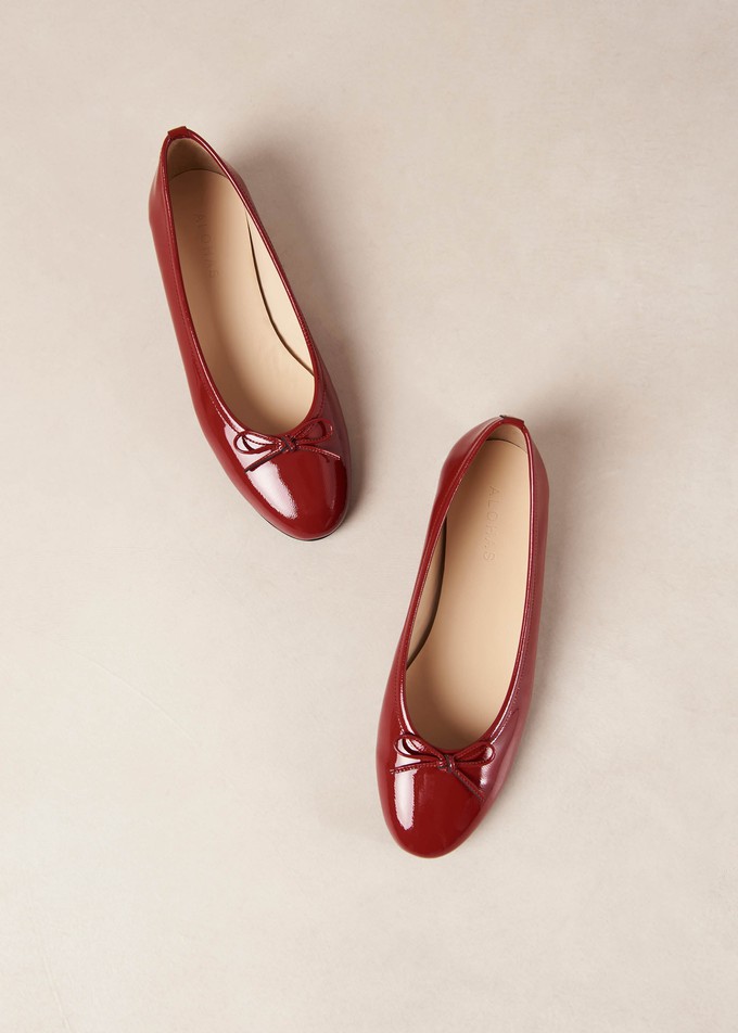 Oriana Onix Red Leather Ballet Flats from Alohas
