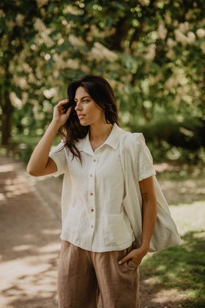 Linen summer shirt SCARLETT in White from AmourLinen