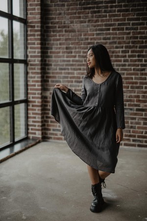 Lapland mid-length linen dress M Charcoal from AmourLinen