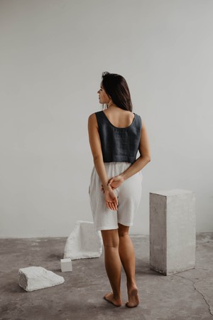 Mini linen crop top PIPPA in Charcoal from AmourLinen