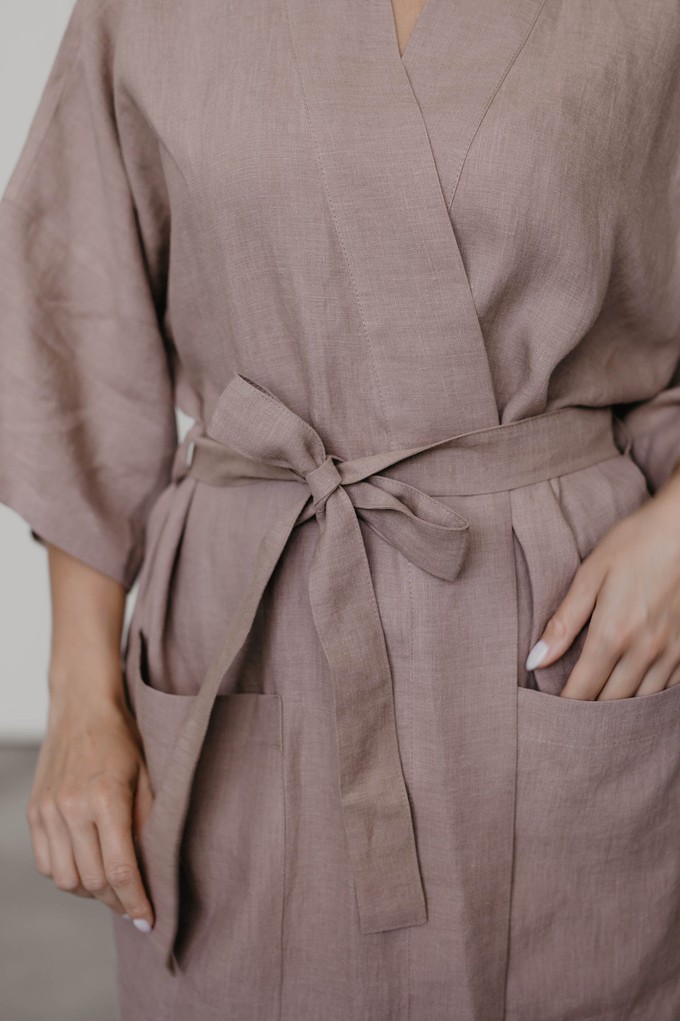 Linen bathrobe Midnight from AmourLinen