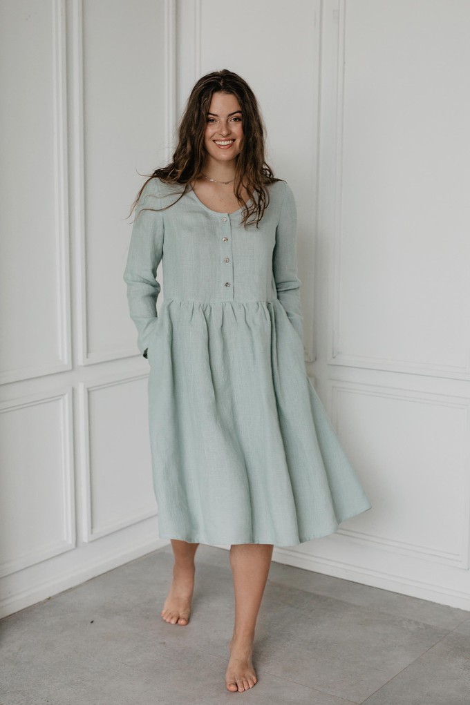 LAPLAND mid-length linen dress in Sage Green from AmourLinen