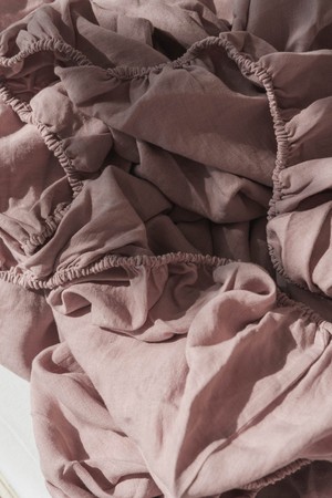 Linen fitted sheet in Dusty Rose from AmourLinen