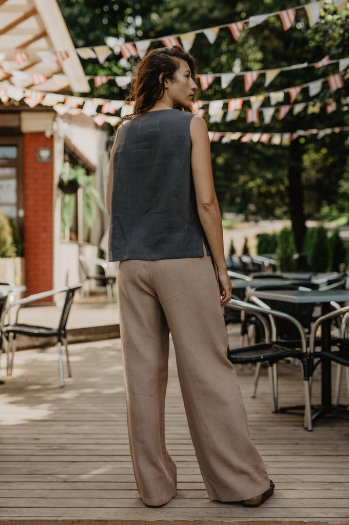 Classical linen top COLETTE in Charcoal from AmourLinen