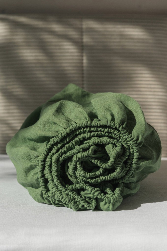 Linen fitted sheet in Matcha Green from AmourLinen