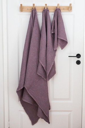 Linen waffle towel set from AmourLinen