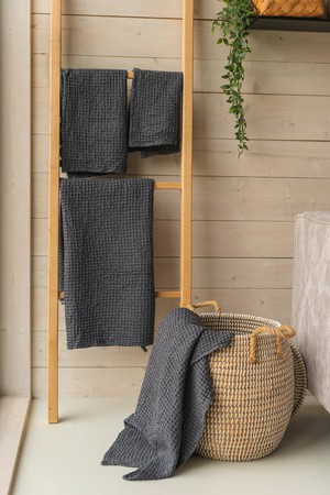 Linen waffle towel set in Charcoal (3 pcs) from AmourLinen