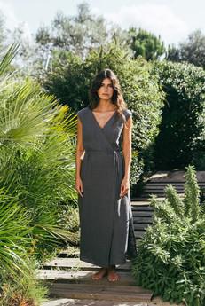 Aurora mid-length linen dress S Charcoal via AmourLinen