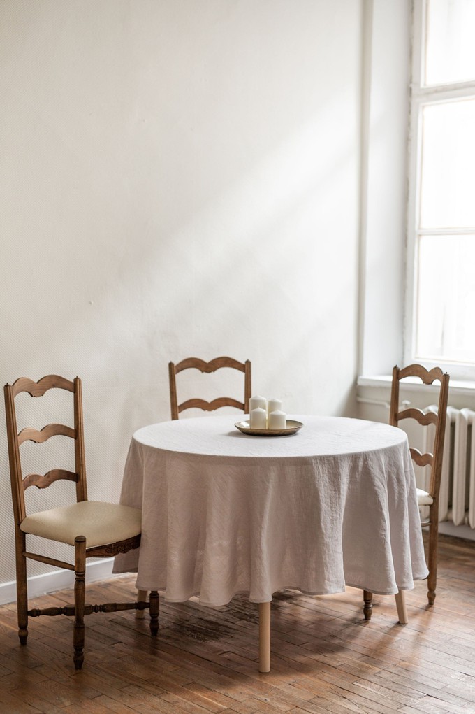 Round linen tablecloth from AmourLinen