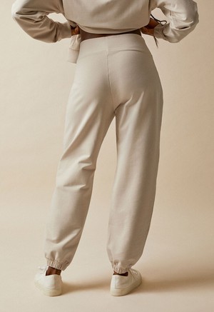 Maternity sweatpants - Light Beige from Boob Design