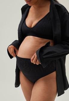 Lace maternity thong - Black via Boob Design