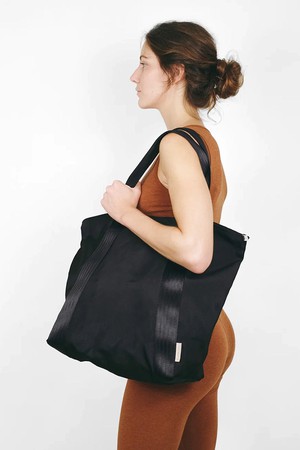 Sporty bag special edition - Black from CANUSSA