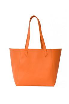 Totissimo shoulder bag - Orange via CANUSSA