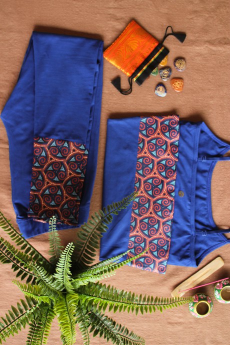 Indian Flair Cami  Adorned Ankle Leggings Set from chaYkra