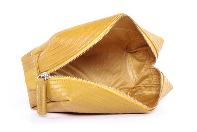 Medium Washbag from Elvis & Kresse