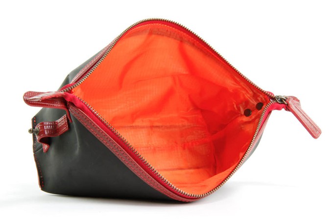 Medium Washbag from Elvis & Kresse