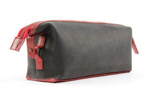 Medium Washbag from Elvis & Kresse