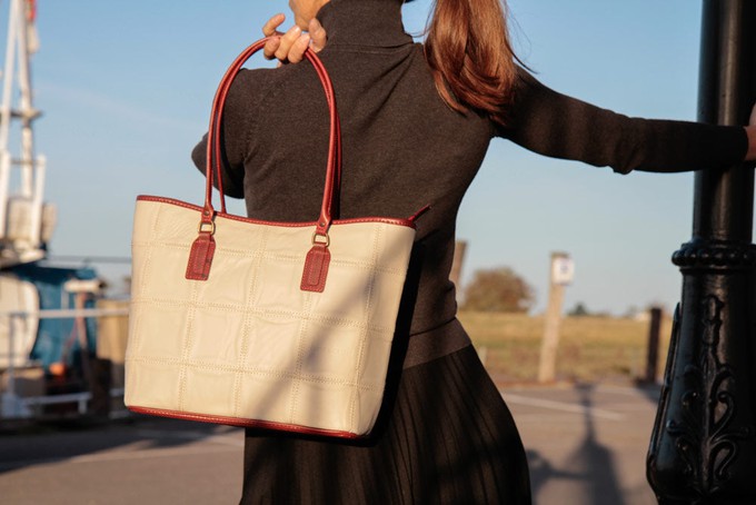 Leather Small Tote Bag from Elvis & Kresse