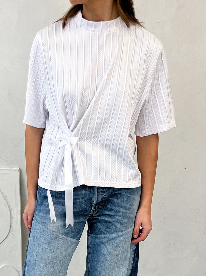 Rina Bow Textured T-shirt White from Fanfare Label