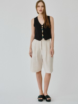 Beau Linen Bermuda Shorts in Beige from Fanfare Label