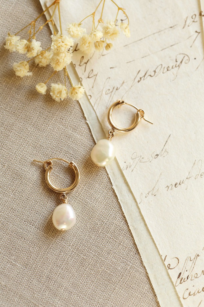 Florence Nightingale Pearl Earrings from GAÂLA