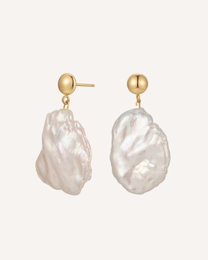 Calliope Freshwater Pearl Earrings from GAÂLA