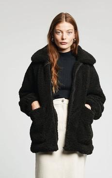 Jacket Rabbit Snow via Het Faire Oosten