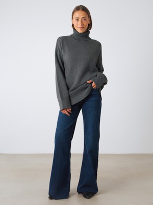 Chunky Turtleneck Women from Honest Basics