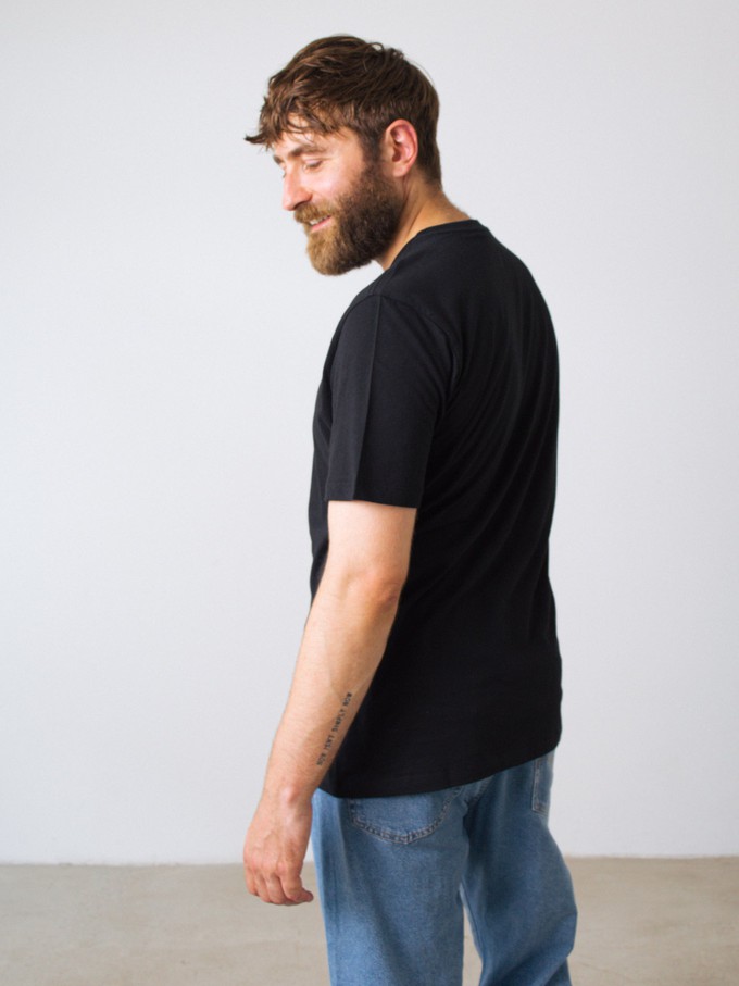 T-shirt men from Honest Basics