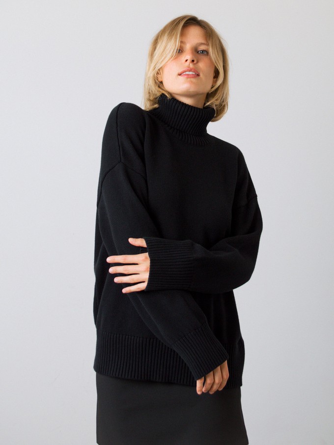 Chunky Turtleneck Women from Honest Basics