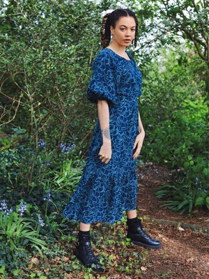 Blue Floral Puff Sleeve Midi Transformation Dress from Jenerous