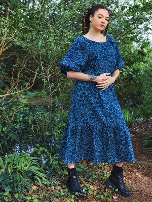 Blue Floral Puff Sleeve Midi Transformation Dress from Jenerous