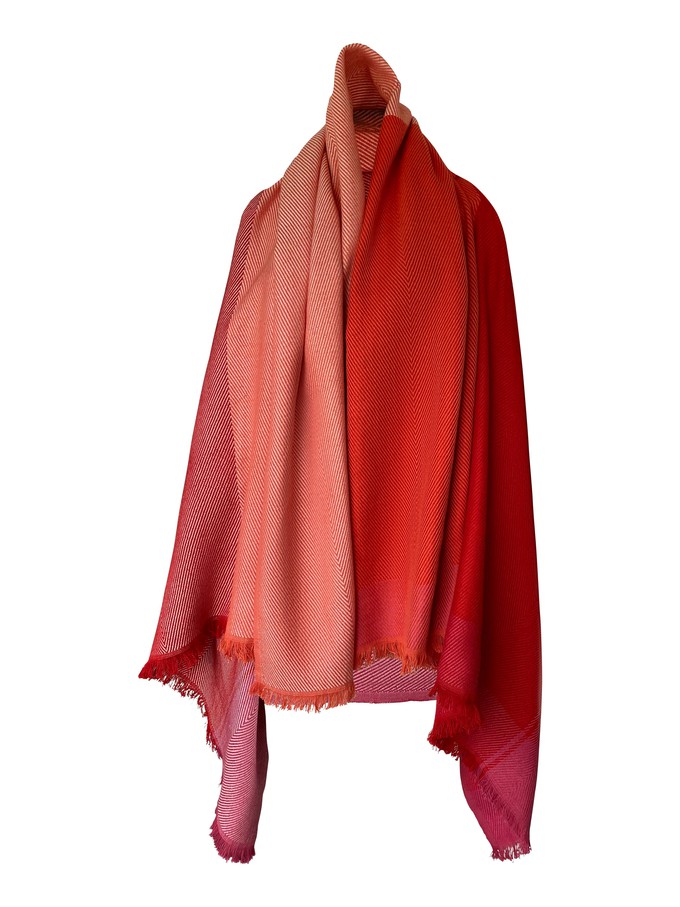 NEW! COTTON Cape Very Cherry from JULAHAS