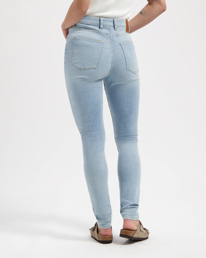 Carey High Rise Skinny Sky Blue from Kuyichi