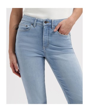 Zoe High Rise Bootcut Sky Blue from Kuyichi