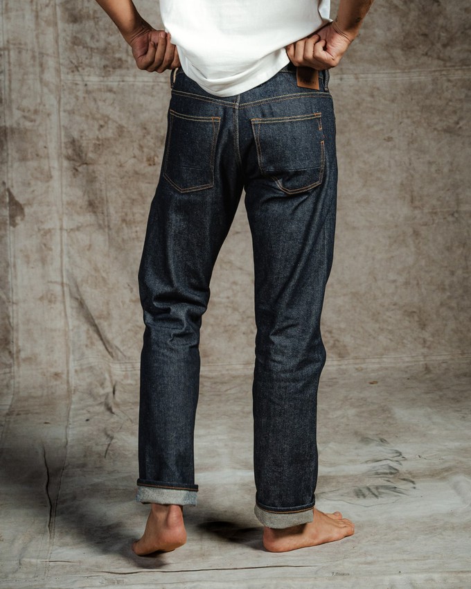 Scott Regular Orange Selvedge Recycled Dry from Kuyichi