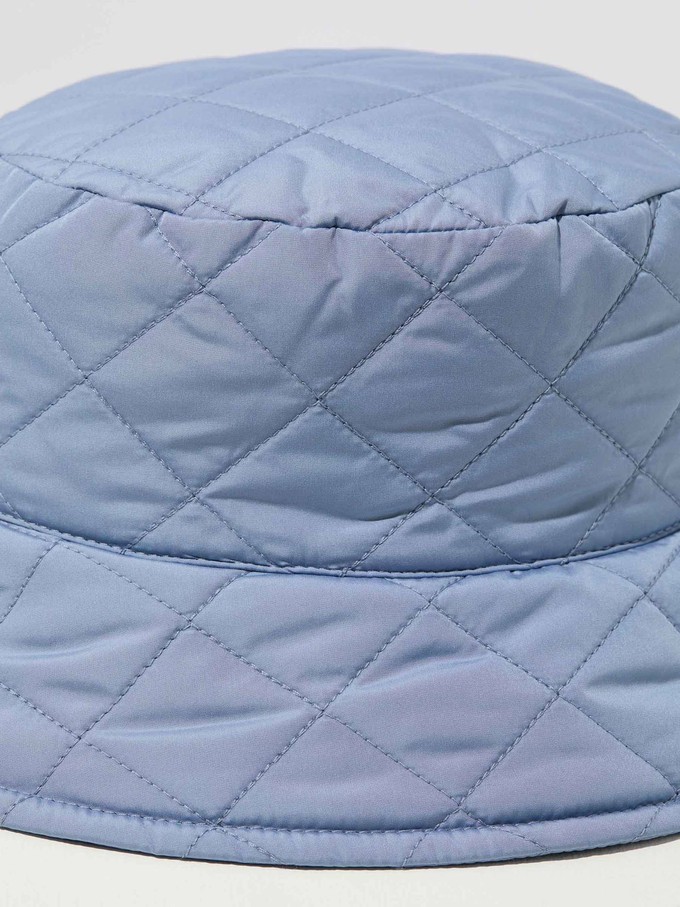 Padded hat (GRS) from LANIUS