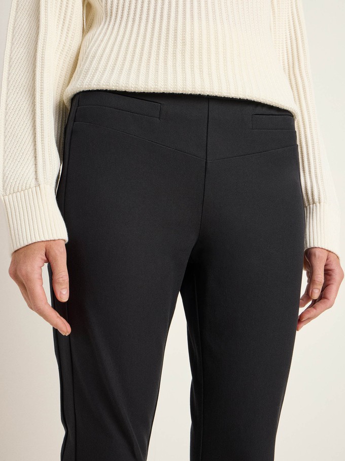 Slim fit trousers (GOTS) from LANIUS