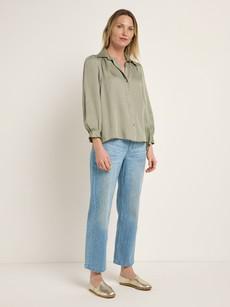 Ruffle blouse via LANIUS